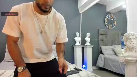 Snapshot of emilio_brandon chatting on January 2026 10:53:01 AM Emilio online show from January 2026 10:53:01 AM