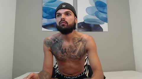 Snapshot of emilio_wolf chatting on January 2025 11:58:02 AM EMILIO online show from January 2025 11:58:02 AM