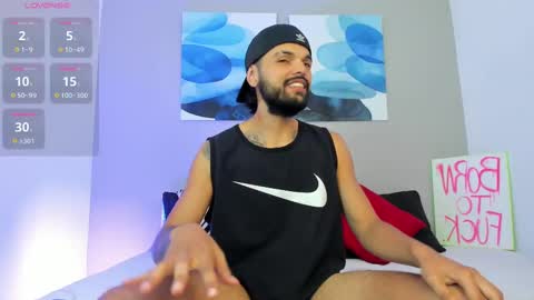 Snapshot of emilio_wolf chatting on February 2025 09:33:01 PM EMILIO online show from February 2025 09:33:01 PM