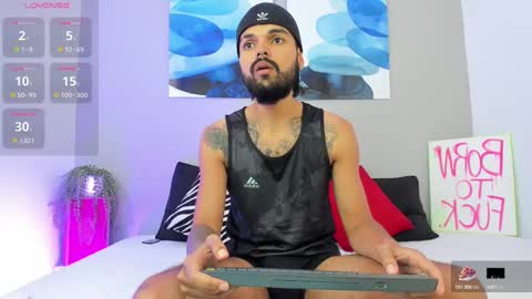 Snapshot of emilio_wolf chatting on February 2025 06:47:02 PM EMILIO online show from February 2025 06:47:02 PM