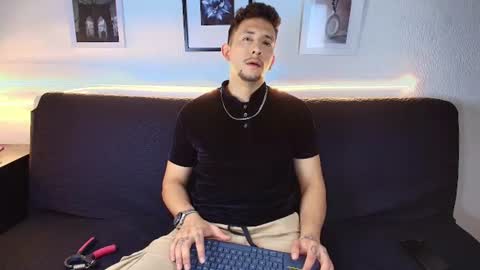 EMILIOCUM online show from June 2026 08:06:02 AM