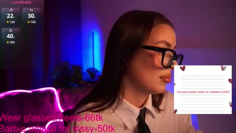  Emiliya  online show from November 2025 12:31:02 PM