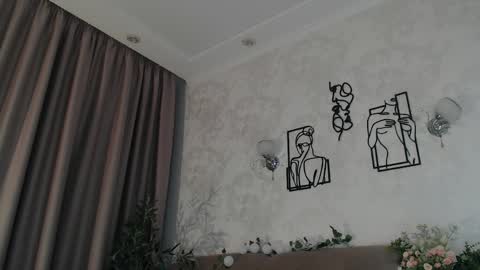 Emily online show from April 2026 09:39:33 PM