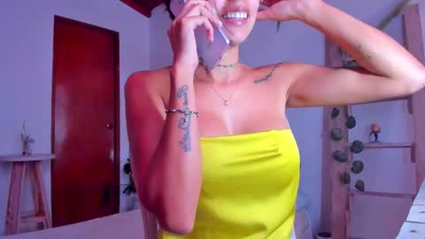 emilly online show from February 2026 02:05:01 PM