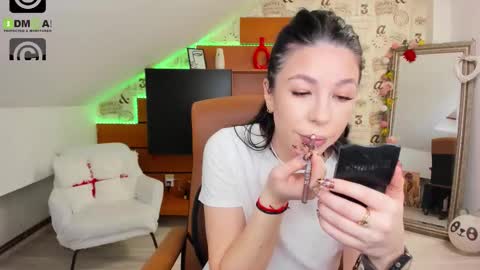 EmillyTaylor online show from February 2026 04:42:01 AM