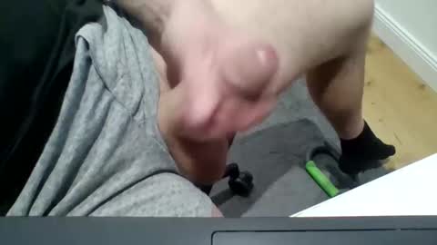 emilmirror online show from March 2026 08:26:01 AM