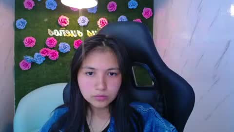 emiluna_a online show from June 2026 10:52:01 PM