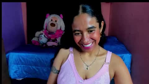 Snapshot of emily_bunny7 chatting on September 2025 08:54:02 PM emily_bunny7 online show from September 2025 08:54:02 PM
