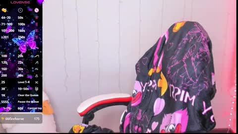 Snapshot of emily_cline chatting on October 2025 08:15:02 AM emily_cline online show from October 2025 08:15:02 AM