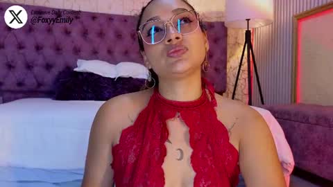 Snapshot of emily_foxyy chatting on June 2026 07:06:02 PM Emily online show from June 2026 07:06:02 PM