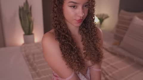 Juliana online show from February 2026 11:54:01 PM