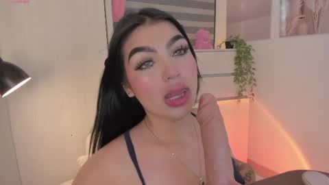 EmilyKenner  Independent model  online show from July 2026 12:12:02 PM