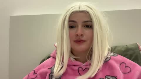 emily_morning_dew online show from December 2025 11:39:02 AM