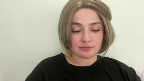 emily_morning_dew online show from April 2026 12:52:02 PM