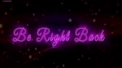 Snapshot of emily_nyaffe chatting on December 2024 12:37:02 AM Lia online show from December 2024 12:37:02 AM