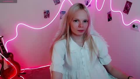 Snapshot of emily_nyaffe chatting on September 2025 01:22:02 PM Lia online show from September 2025 01:22:02 PM