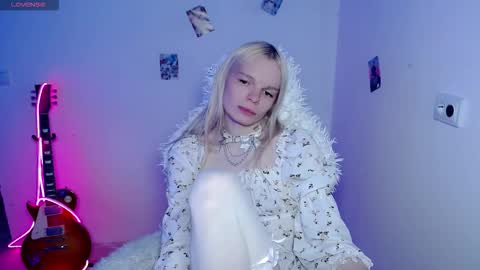 Lia online show from February 2026 03:33:02 PM