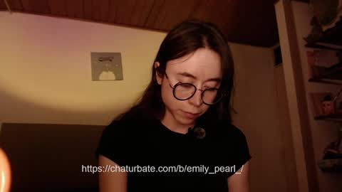 emily_pearl_ online show from January 2025 01:44:01 AM