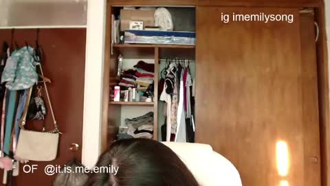 emily_pearl_ online show from May 2026 07:56:02 PM