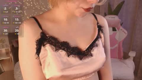 emily_relishh online show from January 2026 01:04:01 PM
