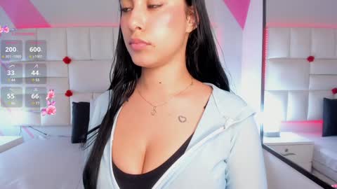  EMILY  online show from January 2025 04:47:01 AM