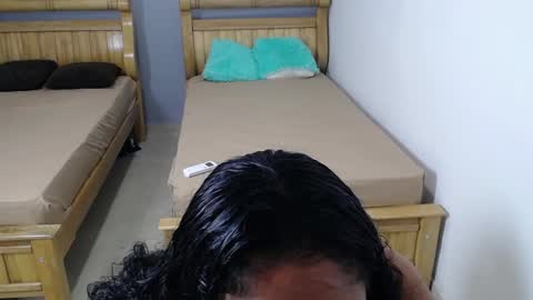 Snapshot of emily_russell_ chatting on September 2025 02:02:01 AM emily_russell_ online show from September 2025 02:02:01 AM