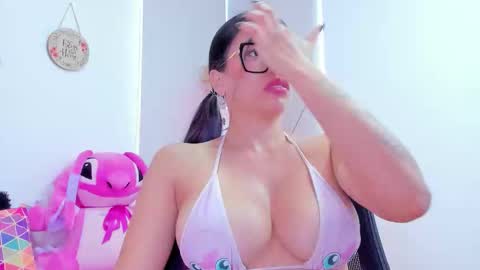 Emily online show from February 2026 02:43:01 PM