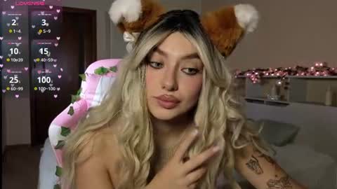 Snapshot of emily_tyler19 chatting on July 2026 09:12:01 AM Emily online show from July 2026 09:12:01 AM