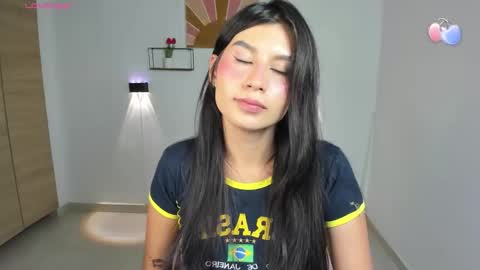 Snapshot of emily_villamil_ chatting on January 2026 08:10:02 PM Emi online show from January 2026 08:10:02 PM