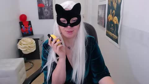 Emily online show from February 2025 01:15:02 PM