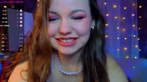 Snapshot of emilyart_ chatting on January 2025 08:54:01 PM artist Emily online show from January 2025 08:54:01 PM