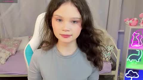 Emilyhaves online show from January 2026 07:01:02 AM