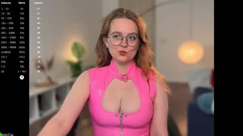 Emily  online show from November 2025 12:59:01 PM