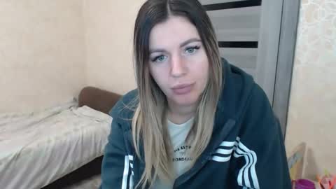 emilyfork online show from October 2025 05:41:02 AM