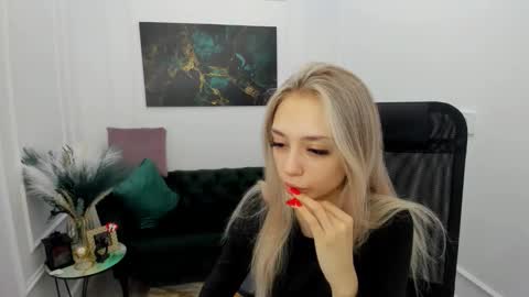 Emily online show from February 2026 03:35:01 AM