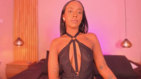 Emily  online show from December 2025 07:53:01 PM