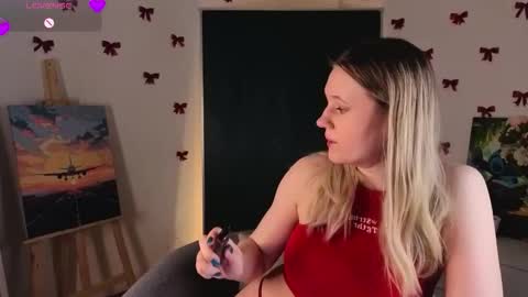 Emi online show from February 2026 01:13:02 AM