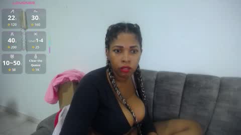 Emilyhines online show from November 2025 01:22:01 AM