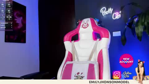 Emily Jhonson online show from March 2025 05:38:01 PM