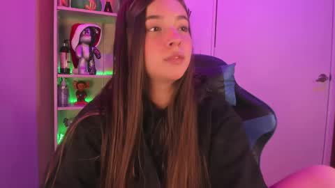 VALEEEN online show from December 2024 03:52:01 PM