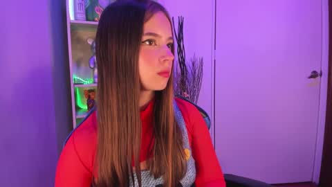 VALEEEN online show from March 2025 04:00:02 PM