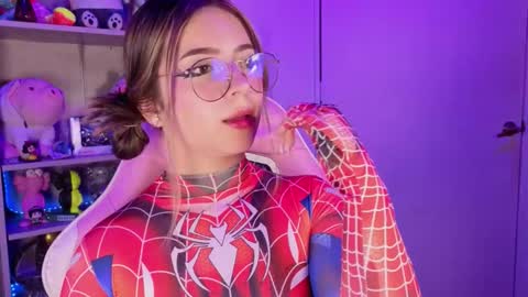 VALEEEN online show from March 2026 04:11:01 PM