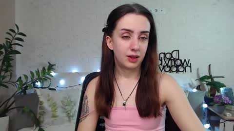 Emyli online show from February 2025 09:07:02 PM