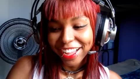 Emily Livos online show from March 2026 05:07:01 PM