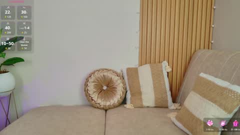 Emily  online show from November 2025 10:03:02 AM