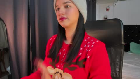 emilyrousex online show from December 2024 03:23:01 PM