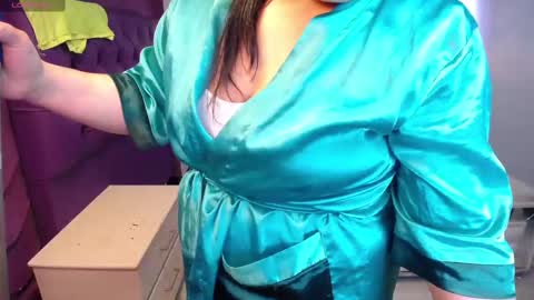 Emily online show from December 2024 06:57:02 PM