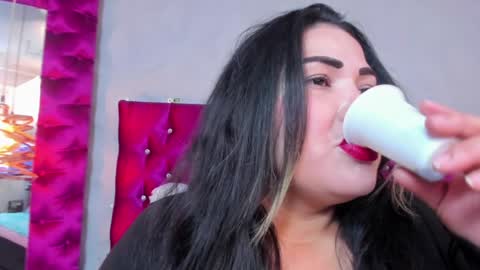 Emily online show from January 2025 01:06:02 PM