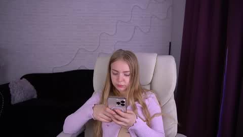  MY NAME IS Emily WELCOME EVERYONE I WILL BE HAPPY TO GIVE YOU WHAT YOU HAVE DREAMED OF FOR SO LONG online show from October 2025 06:14:02 AM