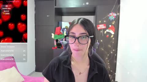 Emy online show from December 2024 11:21:01 PM